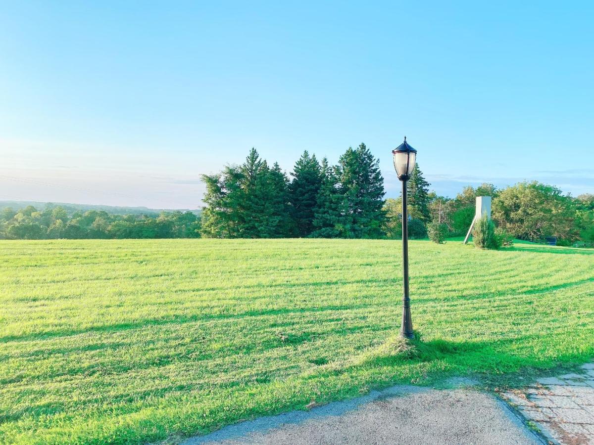Large Estate 3 Bedroom Luxury Villa King City Zewnętrze zdjęcie